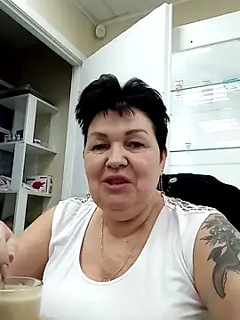 FantasyMichelle online show from 01-06-25, 07:09