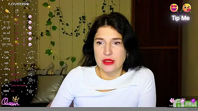 Alianna Solo Kisses online show from 02-10-26, 06:23