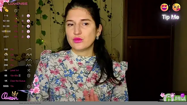 Alianna Solo Kisses online show from 02-12-26, 12:27