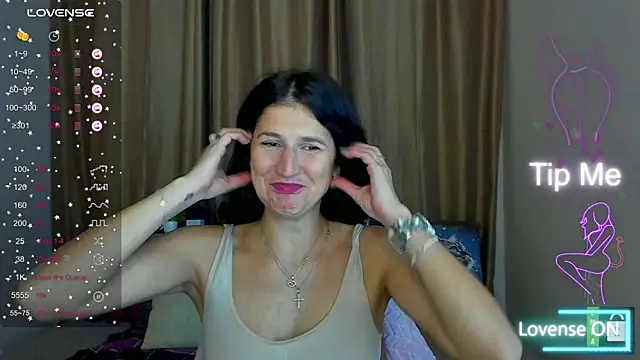 Alianna Solo Kisses online show from 10-24-25, 11:31