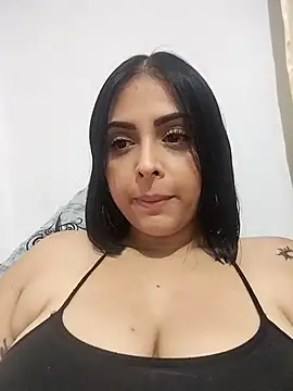 Snapshot of MelannyBell chatting on 10-04-25, 09:05 MelannyBell online show from 10-04-25, 09:05