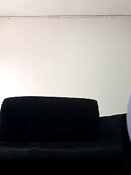 Snapshot of MelannyBell chatting on 02-07-25, 06:56 MelannyBell online show from 02-07-25, 06:56