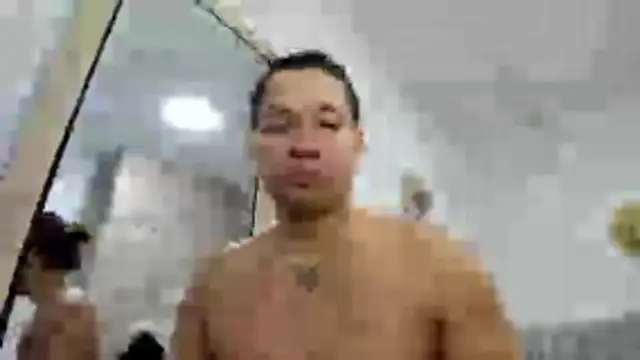 Snapshot of Valerioe chatting on 02-23-26, 02:06 Valerioe online show from 02-23-26, 02:06