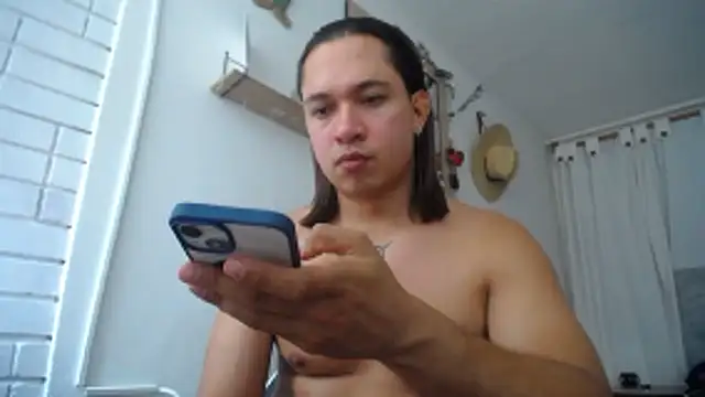 Valerioe online show from 12-17-25, 07:41