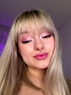 Blonde20 online show from 10-17-25, 07:48