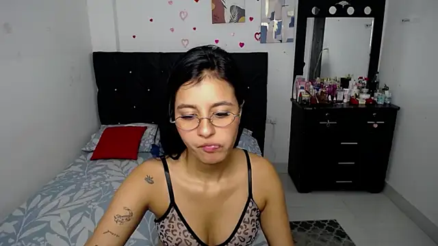 floweer  online show from 10-23-25, 03:00