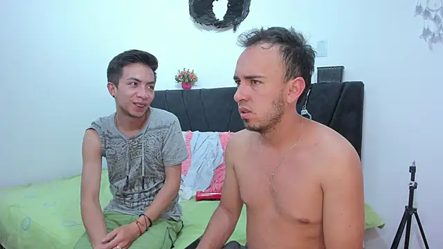 big-dicktop23 online show from 04-10-26, 09:16