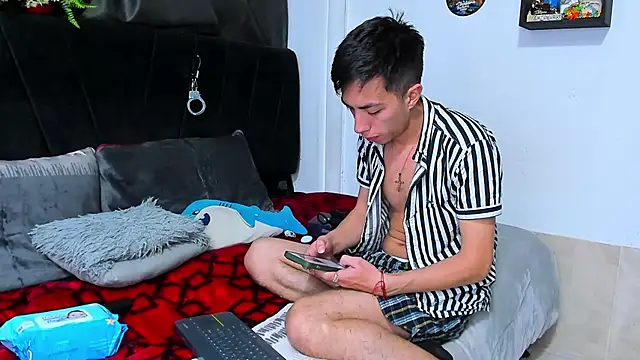 big-dicktop23 online show from 06-07-26, 05:01