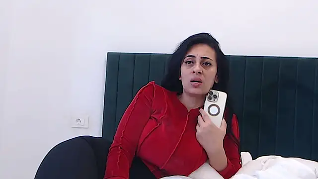 Snapshot of Aimeclark chatting on 11-15-25, 10:52 Aimeclark online show from 11-15-25, 10:52