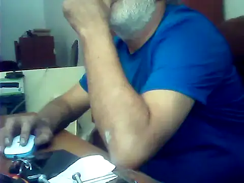 Snapshot of zormen355 chatting on 07-11-26, 12:38 zormen355 online show from 07-11-26, 12:38