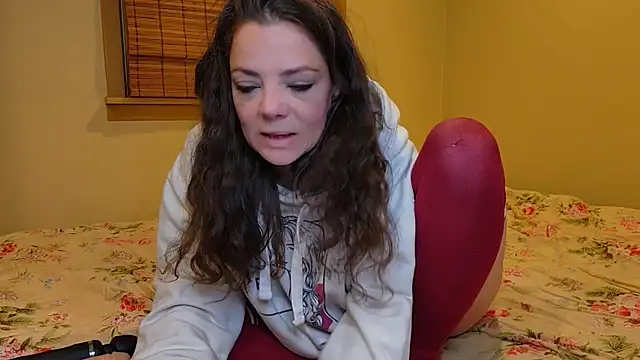 MiaElizabeth online show from 12-02-25, 11:01