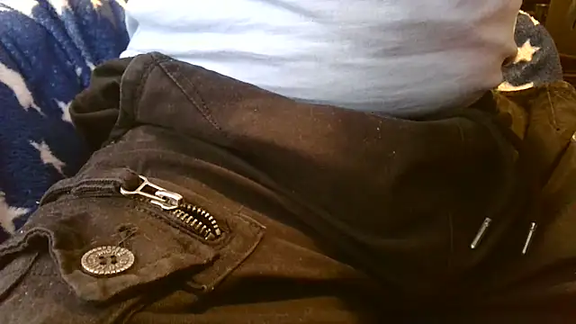 T0Yforeskin online show from 02-22-26, 01:13