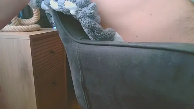 T0Yforeskin online show from 04-17-26, 01:25