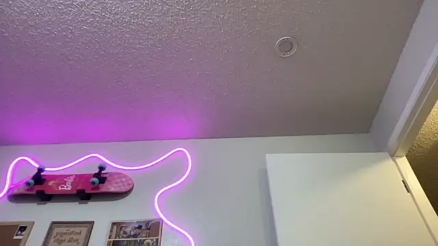 annabelleholly666 online show from 12-10-24, 12:50