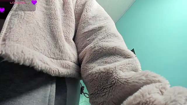 Snapshot of goddess_kianna chatting on 03-26-26, 11:24 goddess kianna online show from 03-26-26, 11:24