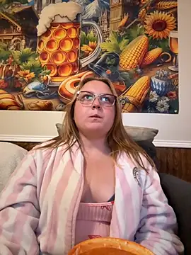 PhatAssBlond online show from 09-20-25, 05:56