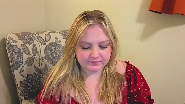 PhatAssBlond online show from 04-10-26, 04:25