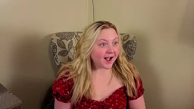 PhatAssBlond online show from 06-20-26, 05:51
