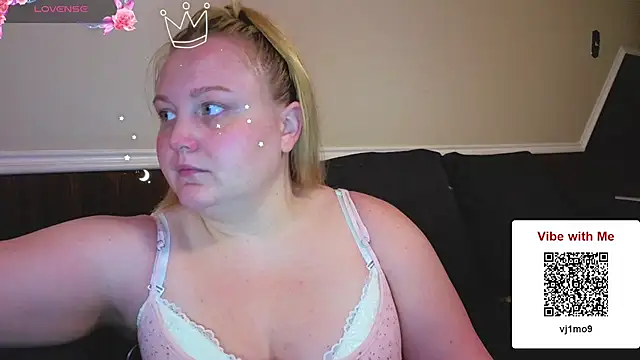 PhatAssBlond online show from 03-04-26, 09:44