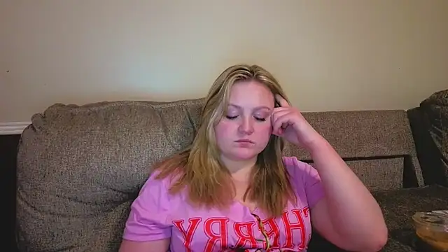 PhatAssBlond online show from 03-18-26, 02:41