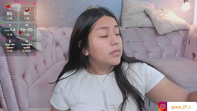 grace77   online show from 11-12-25, 09:46