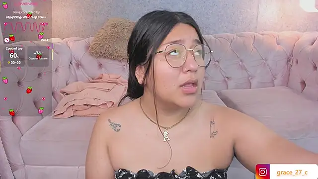 grace77   online show from 10-25-25, 01:56