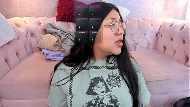 grace77   online show from 05-17-26, 01:33