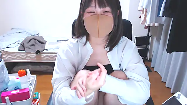 Snapshot of izumi__123 chatting on 09-16-25, 05:36 izumi  123 online show from 09-16-25, 05:36