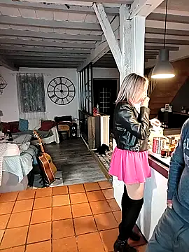 Jade Emeraud online show from 03-05-25, 07:06