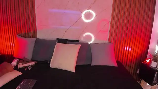 Emiilycollins online show from 03-05-25, 10:43