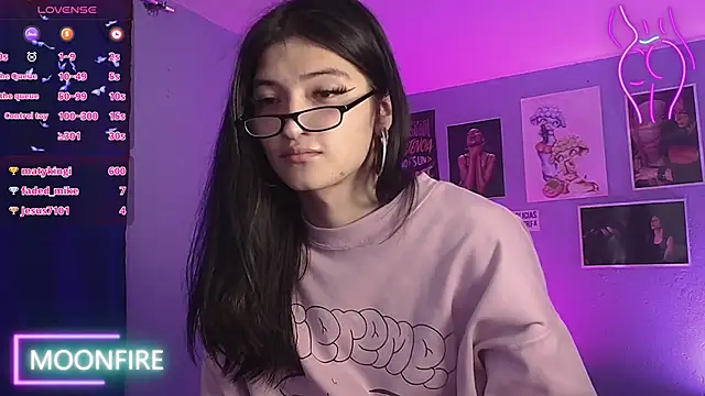 Snapshot of moonfiredancer chatting on 01-28-25, 03:25 moonfiredancer online show from 01-28-25, 03:25