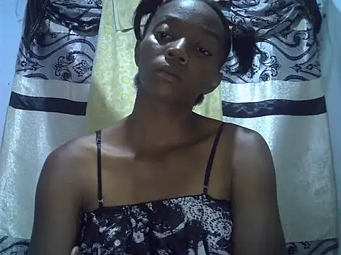 ElianeHot online show from 11-22-25, 07:13