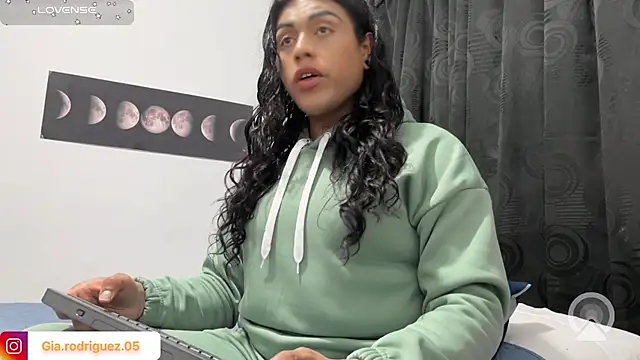 Ariana Rodriguez  online show from 07-05-26, 04:30