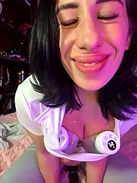 petitebarbiexxx online show from 04-04-26, 05:36