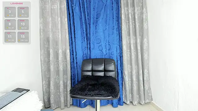 Alannis Blue1 online show from 06-18-26, 05:51