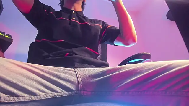 s sven03 online show from 12-03-25, 12:12