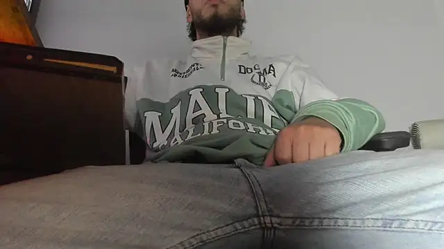 s sven03 online show from 10-19-25, 11:29