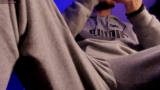 Snapshot of s_sven03 chatting on 02-20-26, 03:36 s sven03 online show from 02-20-26, 03:36