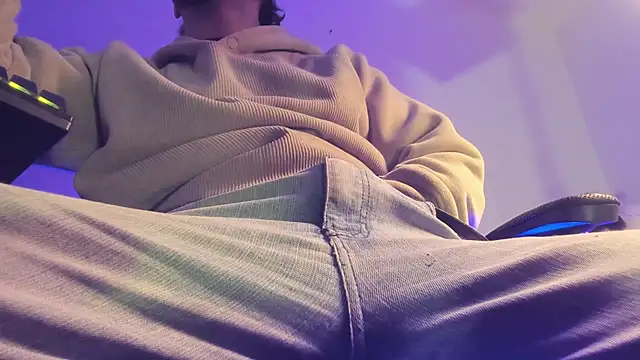 s sven03 online show from 12-04-25, 04:55