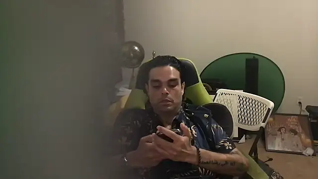 GForceSavage online show from 11-18-25, 03:32