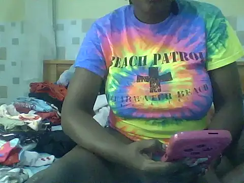 Snapshot of princess-maira chatting on 10-05-25, 05:14 princess-maira online show from 10-05-25, 05:14