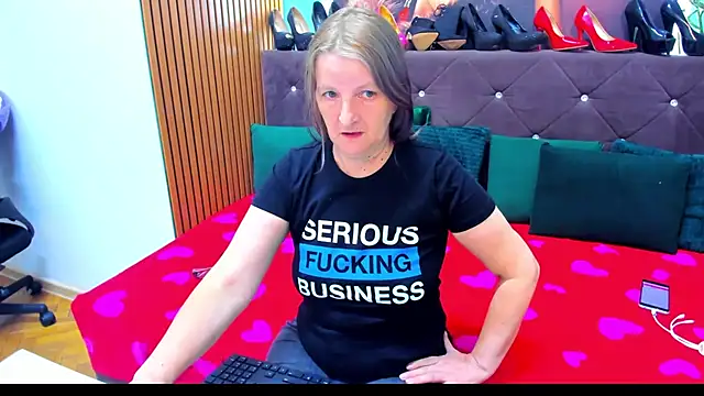 Lilly hott online show from 10-08-25, 05:46