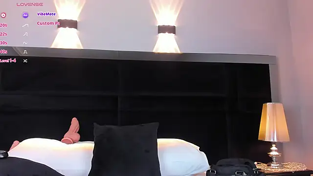 MiaStor online show from 03-13-25, 08:43