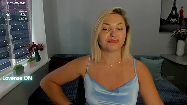 Snapshot of sweet___margaret chatting on 09-28-25, 11:06 sweet   margaret online show from 09-28-25, 11:06