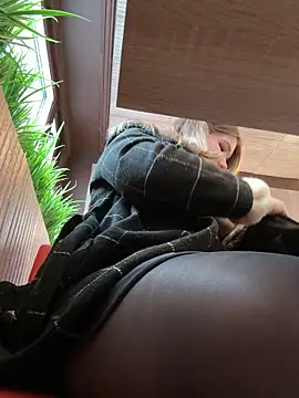 PumaShyXD online show from 11-19-25, 10:37