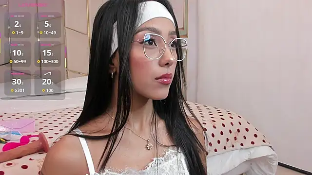 abby adams20 online show from 10-26-25, 02:12