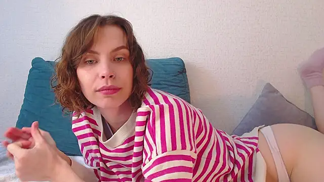 Snapshot of milly_ross chatting on 09-13-25, 08:36 milly ross online show from 09-13-25, 08:36