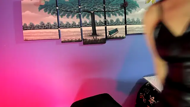 AdelleLennox cg online show from 02-07-25, 11:01