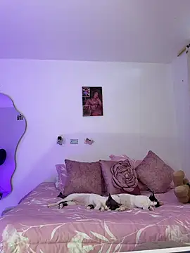 pretty pettite online show from 03-28-26, 09:05