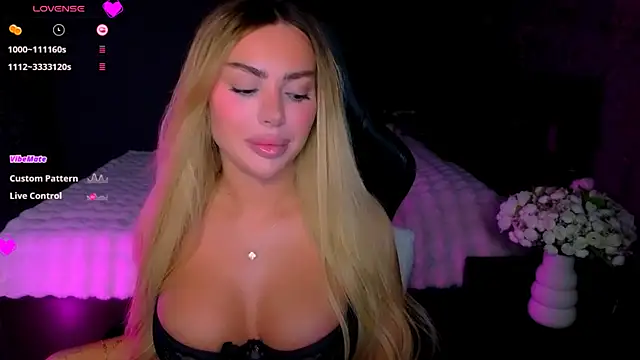 babyleilaa online show from 05-28-26, 08:04